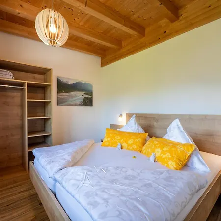 Naturparkferienwohnungen Wolf Apartment Reutte