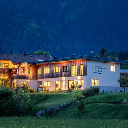 Naturparkferienwohnungen Wolf Apartment Reutte
